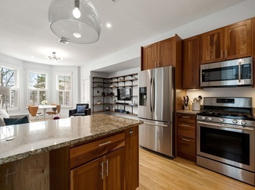 42 Highland Ave, Somerville, Massachusetts, 2 Bedrooms Bedrooms, 5 Rooms Rooms,2 BathroomsBathrooms,Residential Lease,For Rent,Highland Ave,73448632 42 Highland Ave, Somerville, Massachusetts, 2 Bedrooms Bedrooms, 5 Rooms Rooms,2 BathroomsBathrooms,Residential Lease,For Rent,Highland Ave,73448632