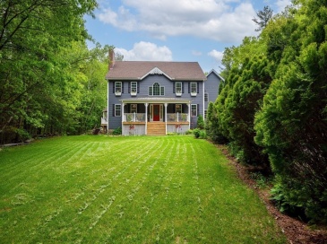 67 Moscow Rd, Holden, Massachusetts, 4 Bedrooms Bedrooms, 10 Rooms Rooms,3 BathroomsBathrooms,Residential,For Sale,Moscow Rd,73401994