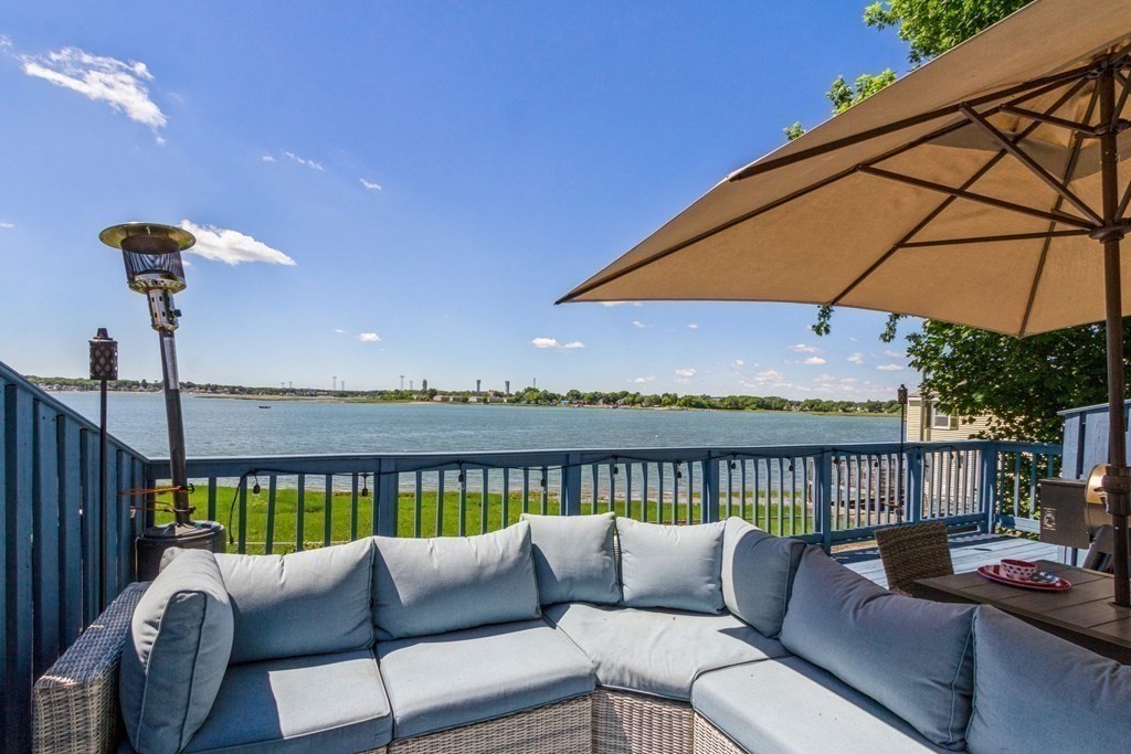 71 Spring St, Quincy, Massachusetts, 2 Bedrooms Bedrooms, 4 Rooms Rooms,1 BathroomBathrooms,Residential Lease,For Rent,Spring St,73430042