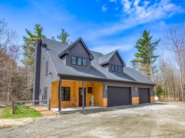 56 Otis-Tolland Road, Blandford, Massachusetts, 3 Bedrooms Bedrooms, 9 Rooms Rooms,2.5 BathroomsBathrooms,Residential,For Sale,Otis-Tolland Road,73372307