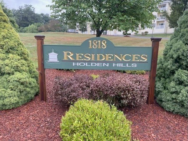 1818 Main St, Holden, Massachusetts, 2 Bedrooms Bedrooms, 4 Rooms Rooms,2 BathroomsBathrooms,Residential,For Sale,Main St,73412242