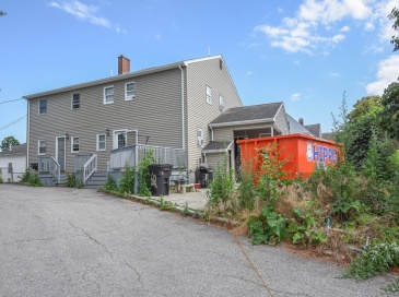 62-R Wallis Street, Peabody, Massachusetts, 9 Bedrooms Bedrooms, 18 Rooms Rooms,5 BathroomsBathrooms,Residential Income,For Sale,Wallis Street,73398645