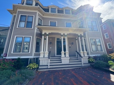 103 State St, Newburyport, Massachusetts, 2 Bedrooms Bedrooms, 4 Rooms Rooms,1 BathroomBathrooms,Residential Lease,For Rent,State St,73431288