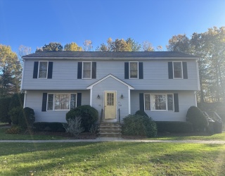 128 Ridge Rd, Northborough, Massachusetts, 3 Bedrooms Bedrooms, 6 Rooms Rooms,1.5 BathroomsBathrooms,Residential Lease,For Rent,Ridge Rd,73447935