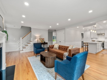 15 Dorchester Street, Waltham, Massachusetts, 4 Bedrooms Bedrooms, 8 Rooms Rooms,4.5 BathroomsBathrooms,Residential,For Sale,Dorchester Street,73402689 15 Dorchester Street, Waltham, Massachusetts, 4 Bedrooms Bedrooms, 8 Rooms Rooms,4.5 BathroomsBathrooms,Residential,For Sale,Dorchester Street,73402689