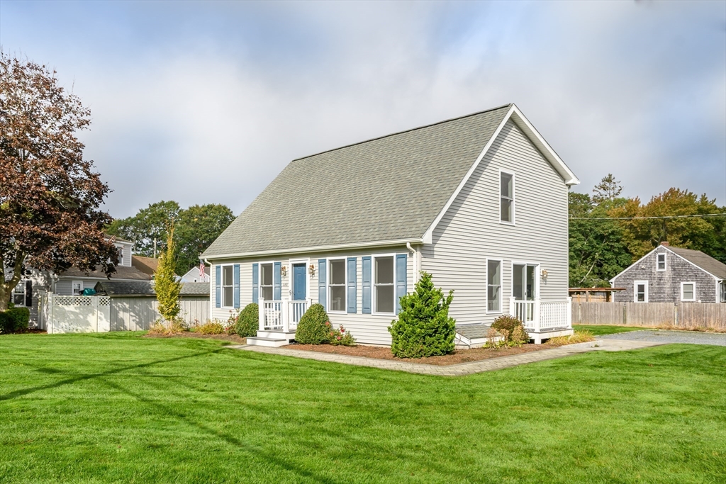 280 Barlows Landing Rd, Bourne, Massachusetts, 3 Bedrooms Bedrooms, 6 Rooms Rooms,2 BathroomsBathrooms,Residential Lease,For Rent,Barlows Landing Rd,73441957