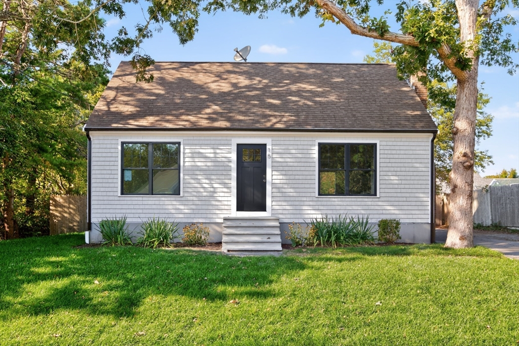 15 Downey Street, Plymouth, Massachusetts, 4 Bedrooms Bedrooms, 6 Rooms Rooms,2 BathroomsBathrooms,Residential,For Sale,Downey Street,73432702