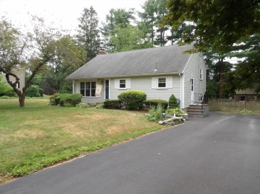 1565 Maple Street, Dighton, Massachusetts, 3 Bedrooms Bedrooms, 7 Rooms Rooms,1.5 BathroomsBathrooms,Residential,For Sale,Maple Street,73412621