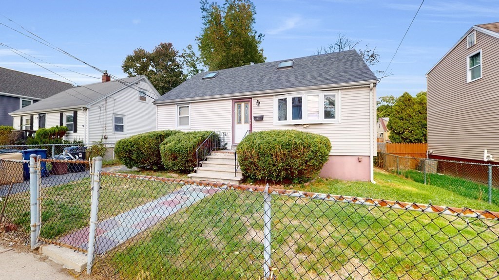 62 Osceola Street, Boston, Massachusetts, 4 Bedrooms Bedrooms, 8 Rooms Rooms,2.5 BathroomsBathrooms,Residential Lease,For Rent,Osceola Street,73432061