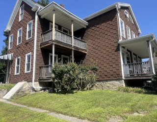 4 Laprise Ct, Dudley, Massachusetts, 4 Bedrooms Bedrooms, 10 Rooms Rooms,2 BathroomsBathrooms,Residential Income,For Sale,Laprise Ct,73416930