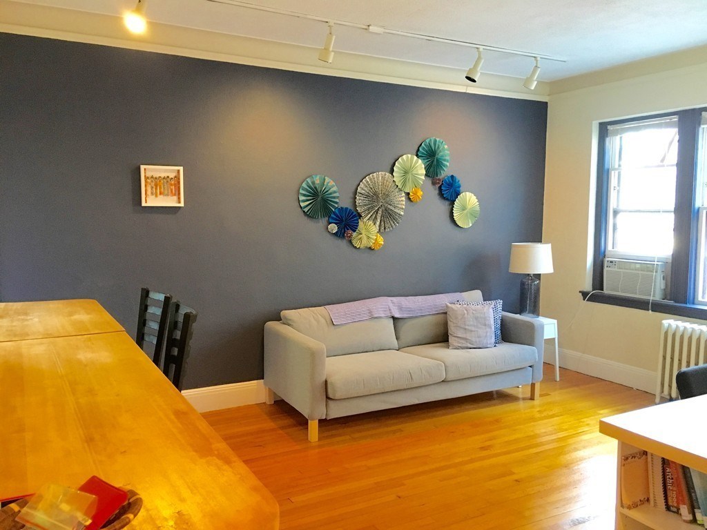 4 Chiswick Rd., Boston, Massachusetts, 1 Bedroom Bedrooms, 3 Rooms Rooms,1 BathroomBathrooms,Residential Lease,For Rent,Chiswick Rd.,73416700