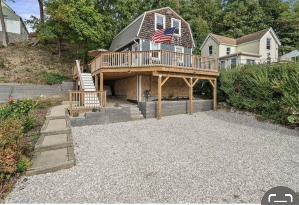 28 Paomet Rd, Weymouth, Massachusetts, 3 Bedrooms Bedrooms, 5 Rooms Rooms,1 BathroomBathrooms,Residential Lease,For Rent,Paomet Rd,73414151