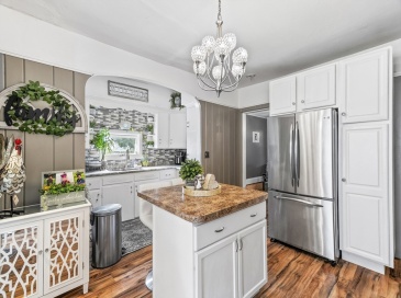 675 Park Avenue, Woonsocket, Rhode Island, 6 Bedrooms Bedrooms, 12 Rooms Rooms,3 BathroomsBathrooms,Residential Income,For Sale,Park Avenue,73415777