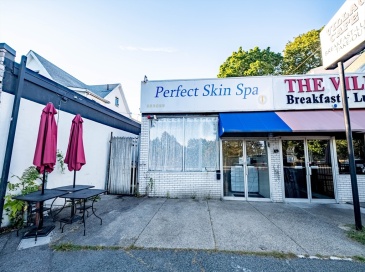 719 Washington St, Newton, Massachusetts, ,Commercial Lease,For Rent,Washington St,73434110