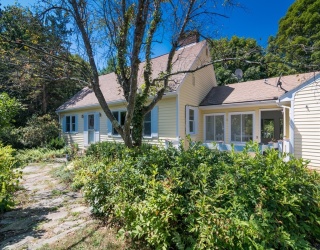 45 Cave Hill Road, Leverett, Massachusetts, 4 Bedrooms Bedrooms, 12 Rooms Rooms,3 BathroomsBathrooms,Residential,For Sale,Cave Hill Road,73420273