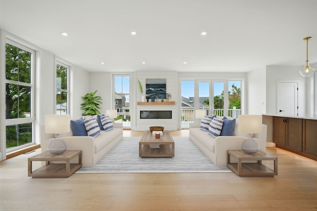 176 Plymouth Ave, Marshfield, Massachusetts, 5 Bedrooms Bedrooms, 9 Rooms Rooms,4.5 BathroomsBathrooms,Residential,For Sale,Plymouth Ave,73381621