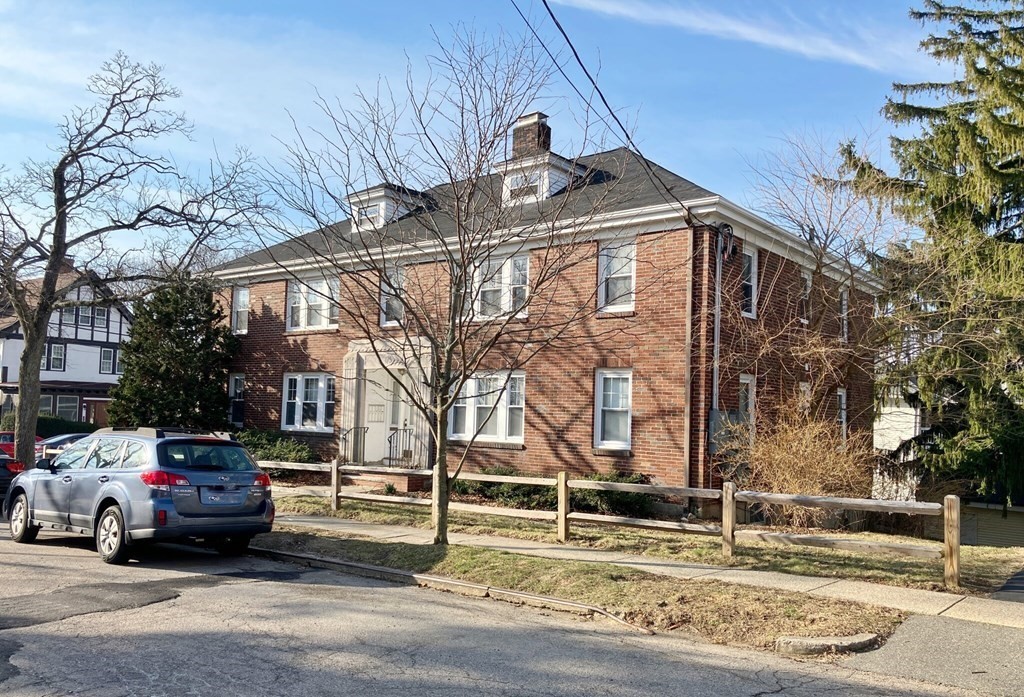 175 Putnam, Quincy, Massachusetts, 2 Bedrooms Bedrooms, 4 Rooms Rooms,1 BathroomBathrooms,Residential Lease,For Rent,Putnam,73411550