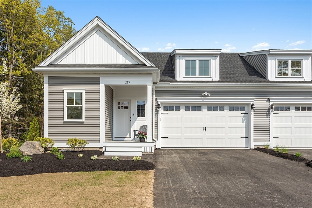 Building 5 Sewall St, Boylston, Massachusetts, 2 Bedrooms Bedrooms, 5 Rooms Rooms,2.5 BathroomsBathrooms,Residential,For Sale,Sewall St,73371931