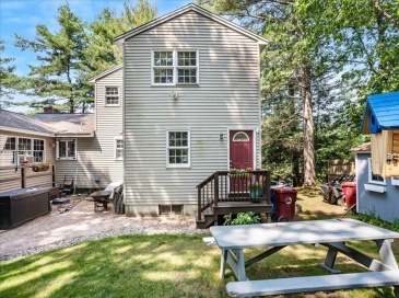 11 Tyng Road, Tyngsborough, Massachusetts, 2 Bedrooms Bedrooms, 5 Rooms Rooms,1 BathroomBathrooms,Residential Lease,For Rent,Tyng Road,73404467 11 Tyng Road, Tyngsborough, Massachusetts, 2 Bedrooms Bedrooms, 5 Rooms Rooms,1 BathroomBathrooms,Residential Lease,For Rent,Tyng Road,73404467