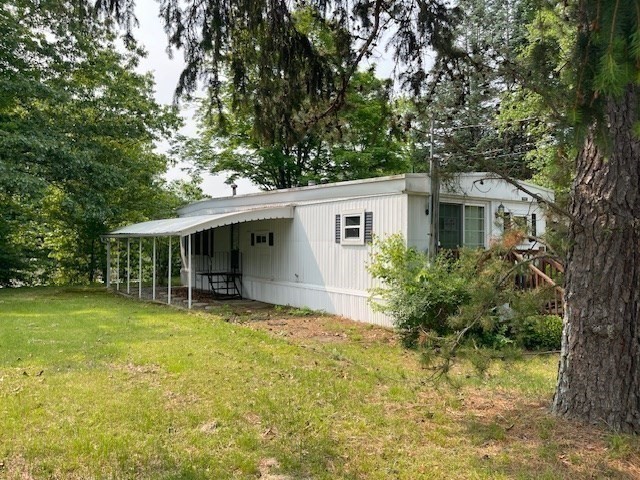 4 Center, Brimfield, Massachusetts, 1 Bedroom Bedrooms, 2 Rooms Rooms,1 BathroomBathrooms,Residential,For Sale,Center,73394312