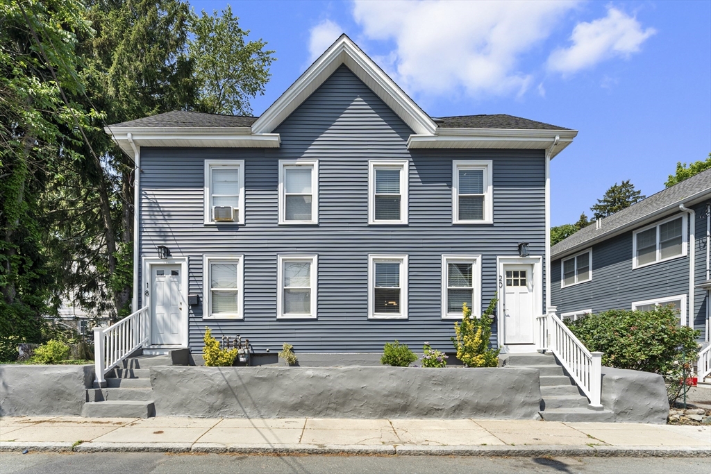 20 Cedar St, Boston, Massachusetts, 2 Bedrooms Bedrooms, 6 Rooms Rooms,2 BathroomsBathrooms,Residential,For Sale,Cedar St,73397279