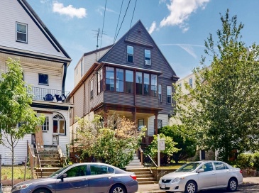 25 Warner Street, Somerville, Massachusetts, 6 Bedrooms Bedrooms, 12 Rooms Rooms,3 BathroomsBathrooms,Residential Income,For Sale,Warner Street,73414082