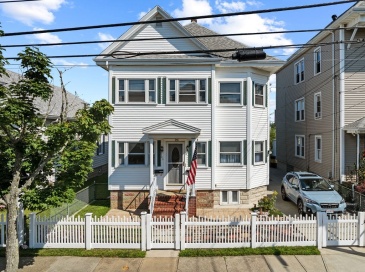 141 Butler St, New Bedford, Massachusetts, 6 Bedrooms Bedrooms, 10 Rooms Rooms,2 BathroomsBathrooms,Residential Income,For Sale,Butler St,73410581