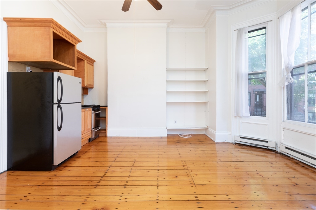 75 Chandler Street, Boston, Massachusetts, 2 Rooms Rooms,1 BathroomBathrooms,Residential Lease,For Rent,Chandler Street,73434495