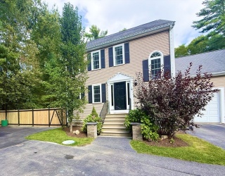 1 S Meadow Rd, Carver, Massachusetts, 3 Bedrooms Bedrooms, 5 Rooms Rooms,1.5 BathroomsBathrooms,Residential,For Sale,S Meadow Rd,73438348