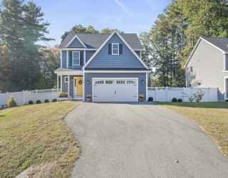 14 Adelaide St, Hudson, New Hampshire, 3 Bedrooms Bedrooms, 7 Rooms Rooms,2.5 BathroomsBathrooms,Residential,For Sale,Adelaide St,73440409