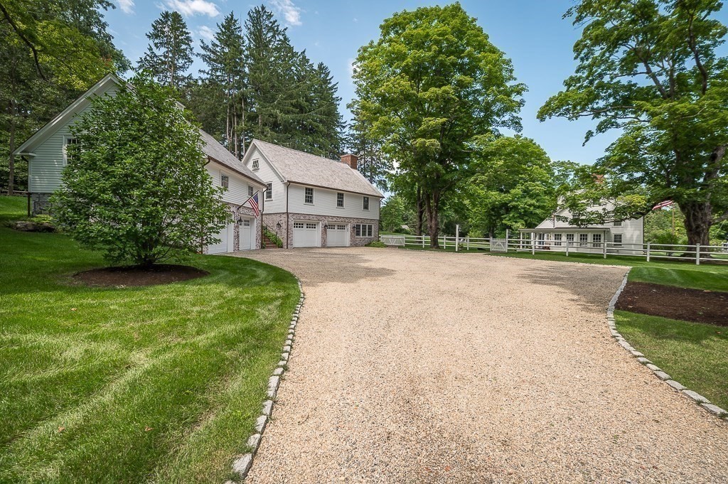 968 Bay Road, Hamilton, Massachusetts, 5 Bedrooms Bedrooms, 12 Rooms Rooms,5 BathroomsBathrooms,Residential,For Sale,Bay Road,73346532