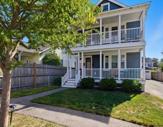 81-83 Marshland St, Haverhill, Massachusetts, 4 Bedrooms Bedrooms, 10 Rooms Rooms,2 BathroomsBathrooms,Residential Income,For Sale,Marshland St,73434663