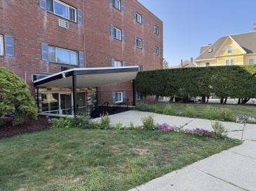 183 Mount Auburn St, Watertown, Massachusetts, 2 Bedrooms Bedrooms, 4 Rooms Rooms,1 BathroomBathrooms,Residential Lease,For Rent,Mount Auburn St,73450809 183 Mount Auburn St, Watertown, Massachusetts, 2 Bedrooms Bedrooms, 4 Rooms Rooms,1 BathroomBathrooms,Residential Lease,For Rent,Mount Auburn St,73450809