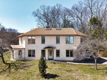 63 Jarvis Ave, Holyoke, Massachusetts, 3 Bedrooms Bedrooms, 7 Rooms Rooms,3 BathroomsBathrooms,Residential,For Sale,Jarvis Ave,73358284 63 Jarvis Ave, Holyoke, Massachusetts, 3 Bedrooms Bedrooms, 7 Rooms Rooms,3 BathroomsBathrooms,Residential,For Sale,Jarvis Ave,73358284