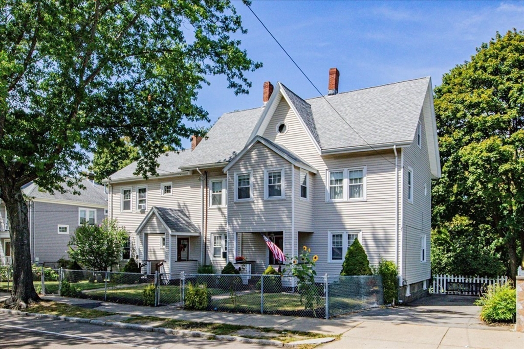 715-719 Truman Hwy, Boston, Massachusetts, 8 Bedrooms Bedrooms, 16 Rooms Rooms,3 BathroomsBathrooms,Residential Income,For Sale,Truman Hwy,73423583