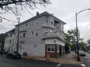 887-891 Brock Ave, New Bedford, Massachusetts, 9 Bedrooms Bedrooms, 16 Rooms Rooms,5 BathroomsBathrooms,Residential Income,For Sale,Brock Ave,73413954