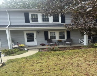 5 Fairview Park Rd, Sturbridge, Massachusetts, 2 Bedrooms Bedrooms, 4 Rooms Rooms,1 BathroomBathrooms,Residential,For Sale,Fairview Park Rd,73437113