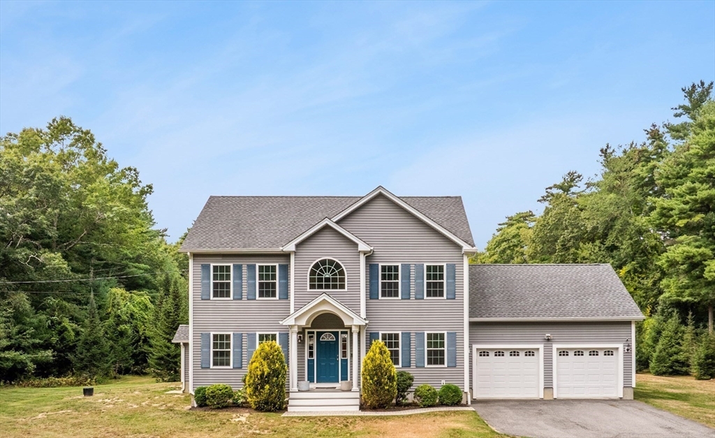 95 Beach Street, Middleboro, Massachusetts, 3 Bedrooms Bedrooms, 7 Rooms Rooms,2.5 BathroomsBathrooms,Residential,For Sale,Beach Street,73433611