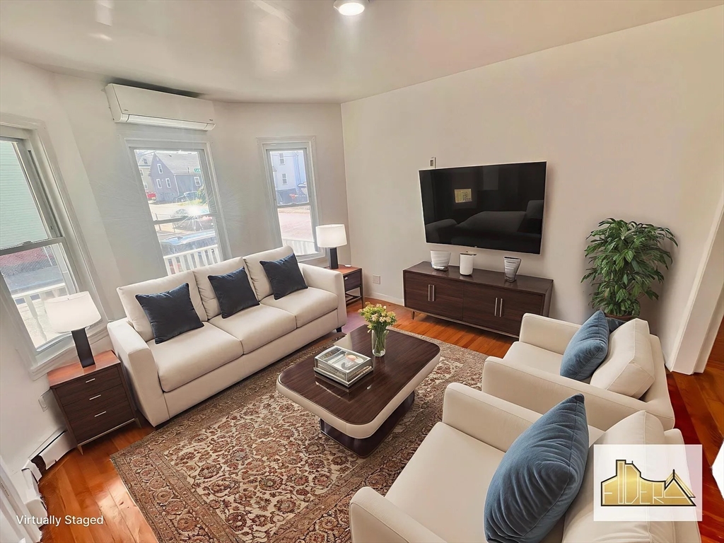 2 Sanborn Street, Peabody, Massachusetts, 2 Bedrooms Bedrooms, 5 Rooms Rooms,1 BathroomBathrooms,Residential Lease,For Rent,Sanborn Street,73434653