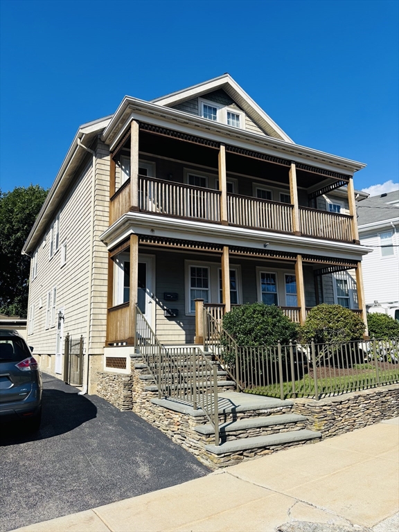 89 Perthshire Road, Boston, Massachusetts, 4 Bedrooms Bedrooms, 9 Rooms Rooms,2 BathroomsBathrooms,Residential Lease,For Rent,Perthshire Road,73437948