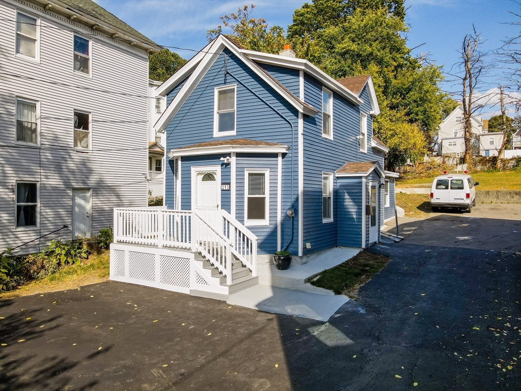 213 Prospect St, Lawrence, Massachusetts, 4 Bedrooms Bedrooms, 6 Rooms Rooms,2 BathroomsBathrooms,Residential,For Sale,Prospect St,73441142