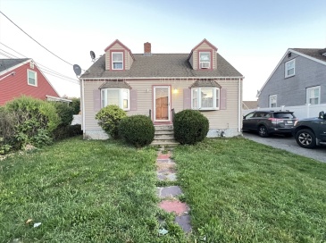 141 Derby Road, Revere, Massachusetts, 4 Bedrooms Bedrooms, 6 Rooms Rooms,2 BathroomsBathrooms,Residential Lease,For Rent,Derby Road,73436159