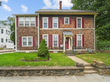 172 Marcy St, Southbridge, Massachusetts, 4 Bedrooms Bedrooms, 10 Rooms Rooms,2 BathroomsBathrooms,Residential Income,For Sale,Marcy St,73425071