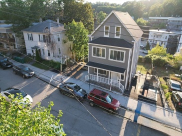 202 High Street, Fitchburg, Massachusetts, 7 Bedrooms Bedrooms, 12 Rooms Rooms,4 BathroomsBathrooms,Residential Income,For Sale,High Street,73430388