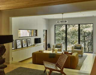 15 Mahkeenac Heights Rd, Stockbridge, Massachusetts, 2 Bedrooms Bedrooms, 5 Rooms Rooms,1.5 BathroomsBathrooms,Residential,For Sale,Mahkeenac Heights Rd,73431213