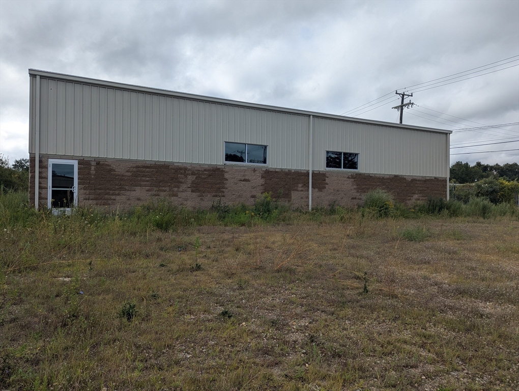 1100 Shawmut Ave, New Bedford, Massachusetts, ,Commercial Sale,For Sale,Shawmut Ave,73421513