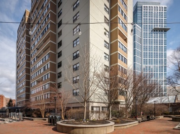 6 Whittier Pl, Boston, Massachusetts, 1 Bedroom Bedrooms, 3 Rooms Rooms,1 BathroomBathrooms,Residential,For Sale,Whittier Pl,73345389