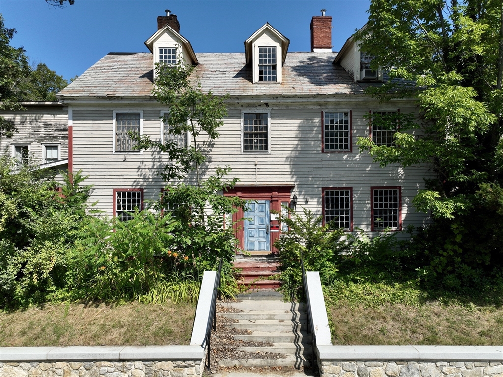 107 Main St, Charlemont, Massachusetts, ,Commercial Sale,For Sale,Main St,73418972