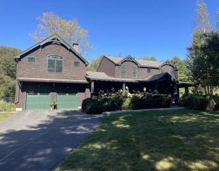 2 Michael Road, Franklin, Massachusetts, 4 Bedrooms Bedrooms, 7 Rooms Rooms,2.5 BathroomsBathrooms,Residential,For Sale,Michael Road,73438346