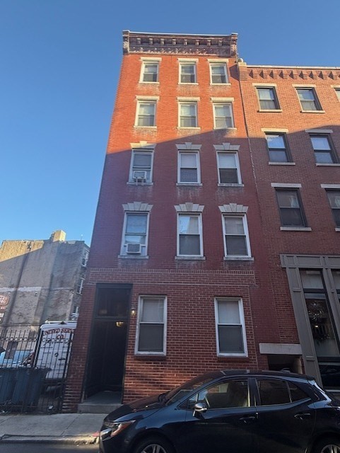 10 Garden Court St, Boston, Massachusetts, 10 Bedrooms Bedrooms, 29 Rooms Rooms,10 BathroomsBathrooms,Residential Income,For Sale,Garden Court St,73455999